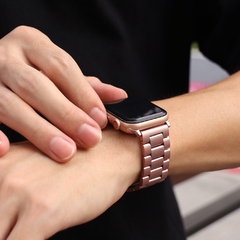PULSEIRA AÇO INOXIDÁVEL GOMO AJUSTÁVEL 42 Á 49MM na internet