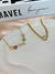 Kit - Pulseira Flor Colorida + Pulseira Gota cravejada detalhe 4 corrente torcida