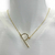 Colar folheado a ouro letra cravejada corrente fina - P - Rosana Bijoux 