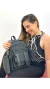 Mochila Feminina Impermeável + Necessáire Preta/Caramelo - comprar online
