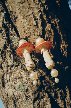 Brincão Amanita Pérola na internet