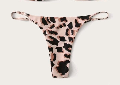 Calcinha String Leopardo dupla face