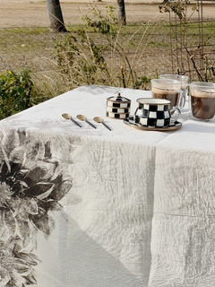 Mantel Dahlia - Thomas Edison - Varias Medidas - - tienda online