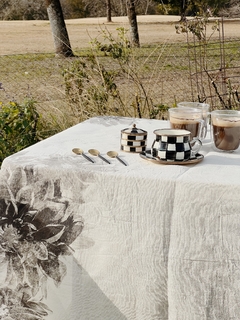 Imagen de Mantel Dahlia - Thomas Edison - Varias Medidas -