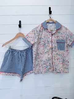 Pijama camisa rayas y flores corto poplin - comprar online