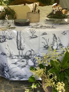 Mantel Impermeable Liebres gris (estampa digital) - Charles By Celine
