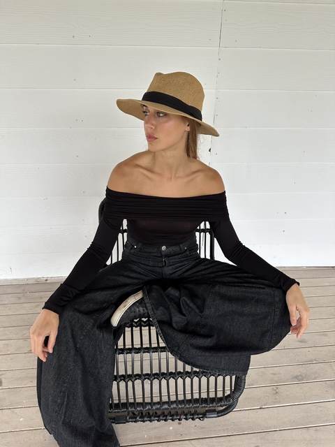 Remera Hombros - comprar online