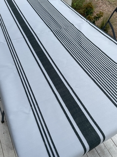 Mantel Impermeable Raya French negro (estampa digital) en internet