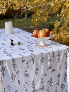 Mantel impermeable Flores Negras - tienda online