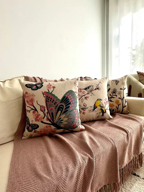 Kit 3 Capas De Almofadas Linho Borboletas No Jardim 43cm