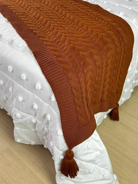 Peseira Decorativa Tricot Luana Terracota Queen 230x60