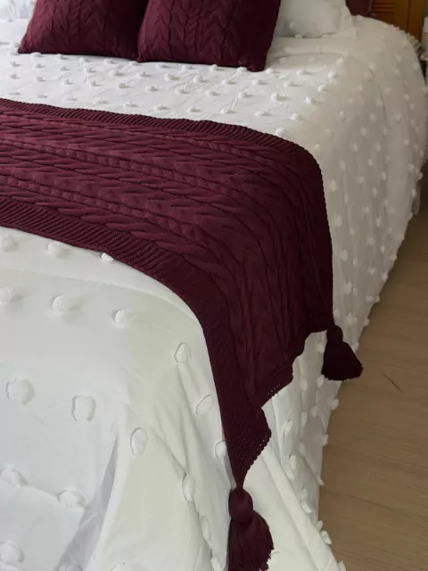 Peseira Decorativa Tricot Luana Bordo Queen 230x60