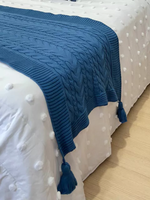 Peseira Decorativa Tricot Luana Azul Profundo Queen 230x60