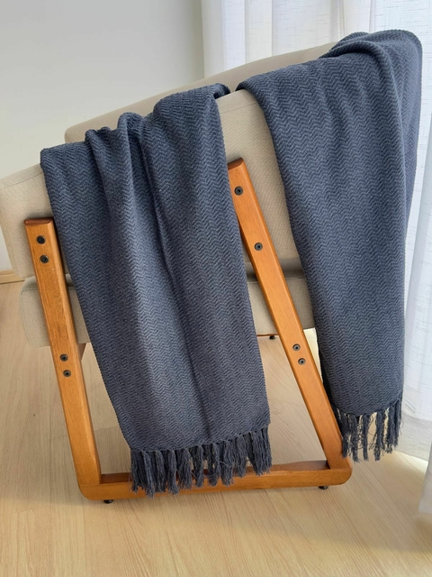 Manta Decorativa Algodão Chevron Azul Jeans 120x180 Pequena