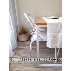 CANASTO SEAGRASS CON BLANCO - EL ATELIER DEL CORONEL