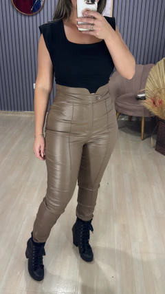 Imagem do Calça Resinada new