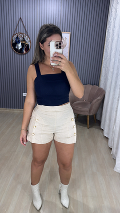 Shorts linho botões
