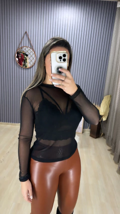 Blusa em tuli - comprar online