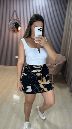 Saia shorts Duna na internet