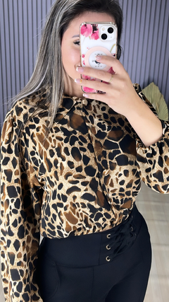 Croped camisa botões