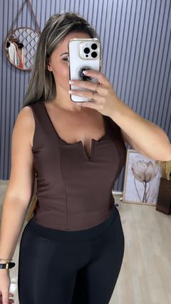 Croped Amanda plus na internet