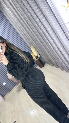 Conjunto calça Elegancia na internet