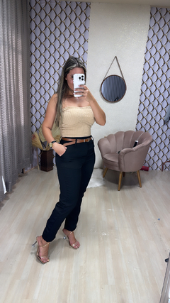 Calça alfaiataria cinto