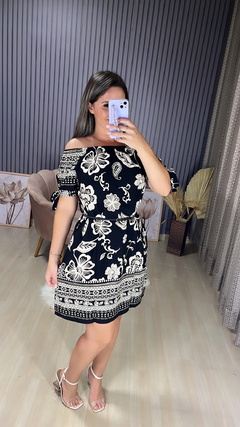 Vestido curto Hellen