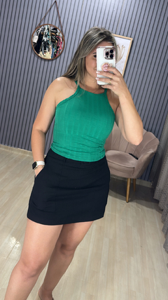 Shorts saia sarjado