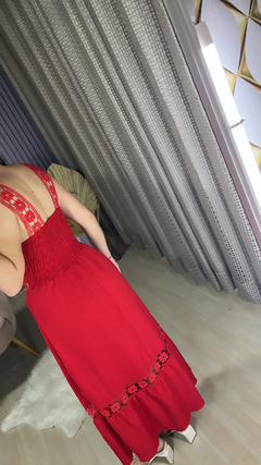 Vestido longuete com gripir na internet