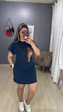 Vestido camisetão onça na internet