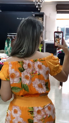 CONJUNTO SHORTS FLORAL LARANJA na internet