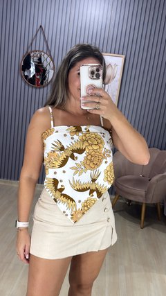 Blusa bico na internet