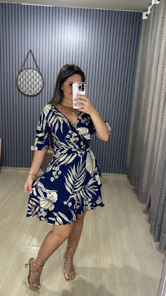 Vestido curto envelope - loja online