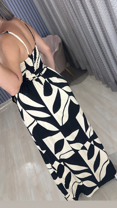 Vestido longo Jaki na internet