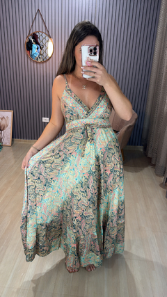 Vestido indiano alça na internet