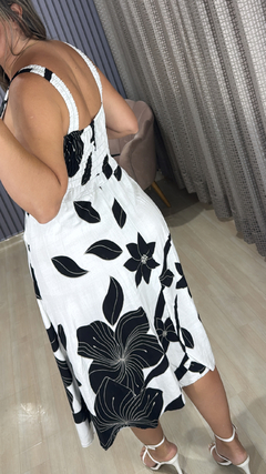 Vestido mídi Eloise na internet