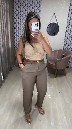 Calça alfaiataria cinto - comprar online