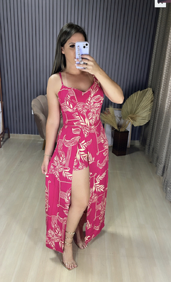 Vestido longo com shorts na internet