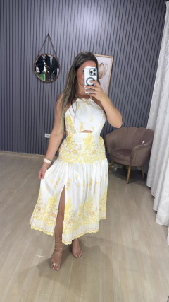 Vestido bordado Leila