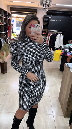 Imagem do Vestido manga princesa