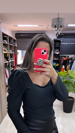 CROPPED PLUS MANGA LONGA - Visajo Store