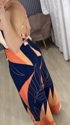 Imagem do Macacão envelope flores