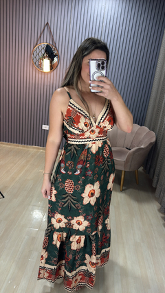 Vestido longo inspirado farm na internet