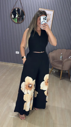 Conjunto pantalona Sabrina na internet