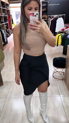 Saia Yasmin preta