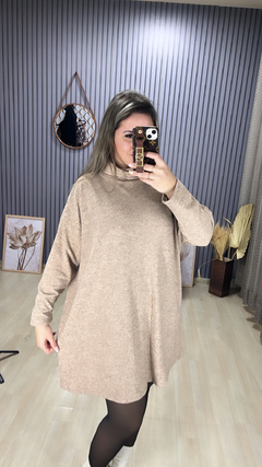 Poncho lanzinha na internet