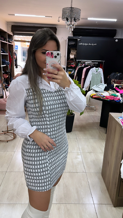 Vestido Emilly na internet