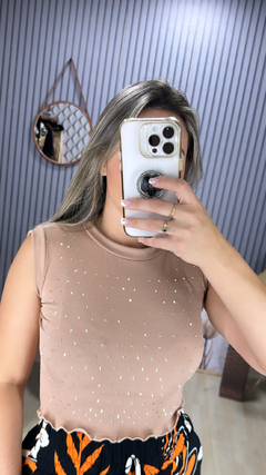Croped aplicação strass BB na internet