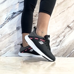 ZAPATILLAS MUJER DEPORTIVAS RESISTENTES NEGRO/FUCSIA Art.22 - tienda online